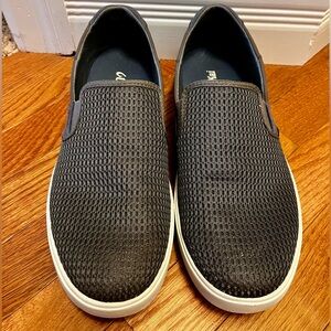 Men’s OlaKai size 12.5 dark Gray  Mesh Slip-Ons